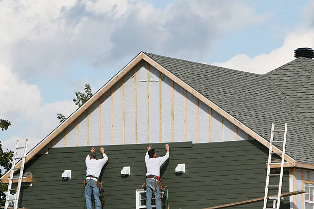 Professional Emergency Siding Repair technician working in Butler, KY